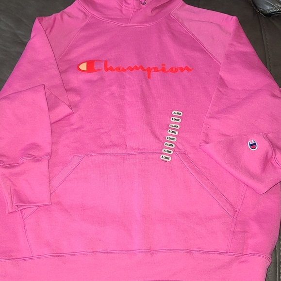 Champion Sweater - Picture 6 of 12